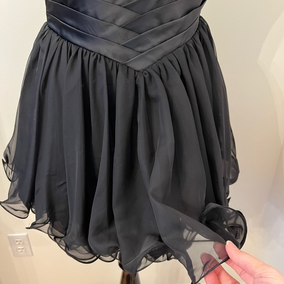 La Femme Short Black Strapless Cocktail Dress Size 6 - Picture 9 of 9